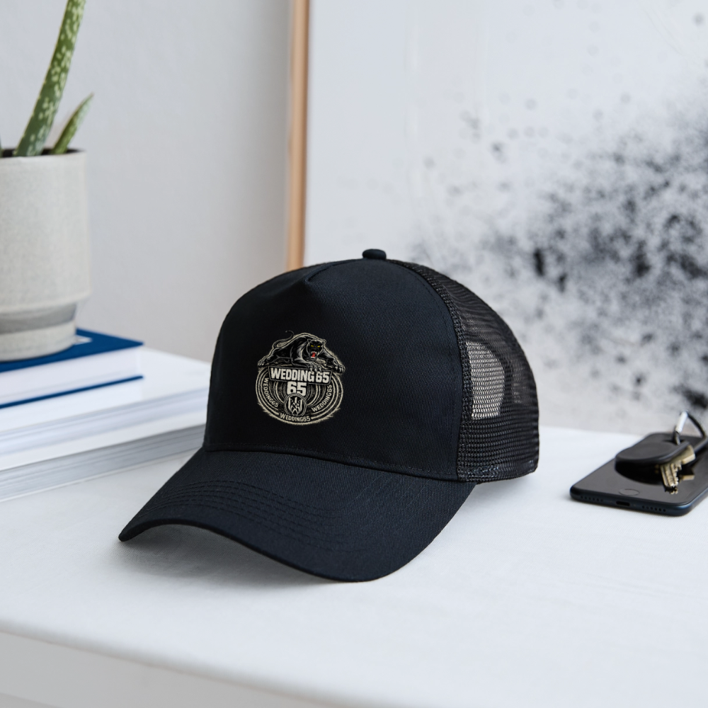 Wedding 65 Panther Berlin Trucker Cap - Schwarz/Schwarz