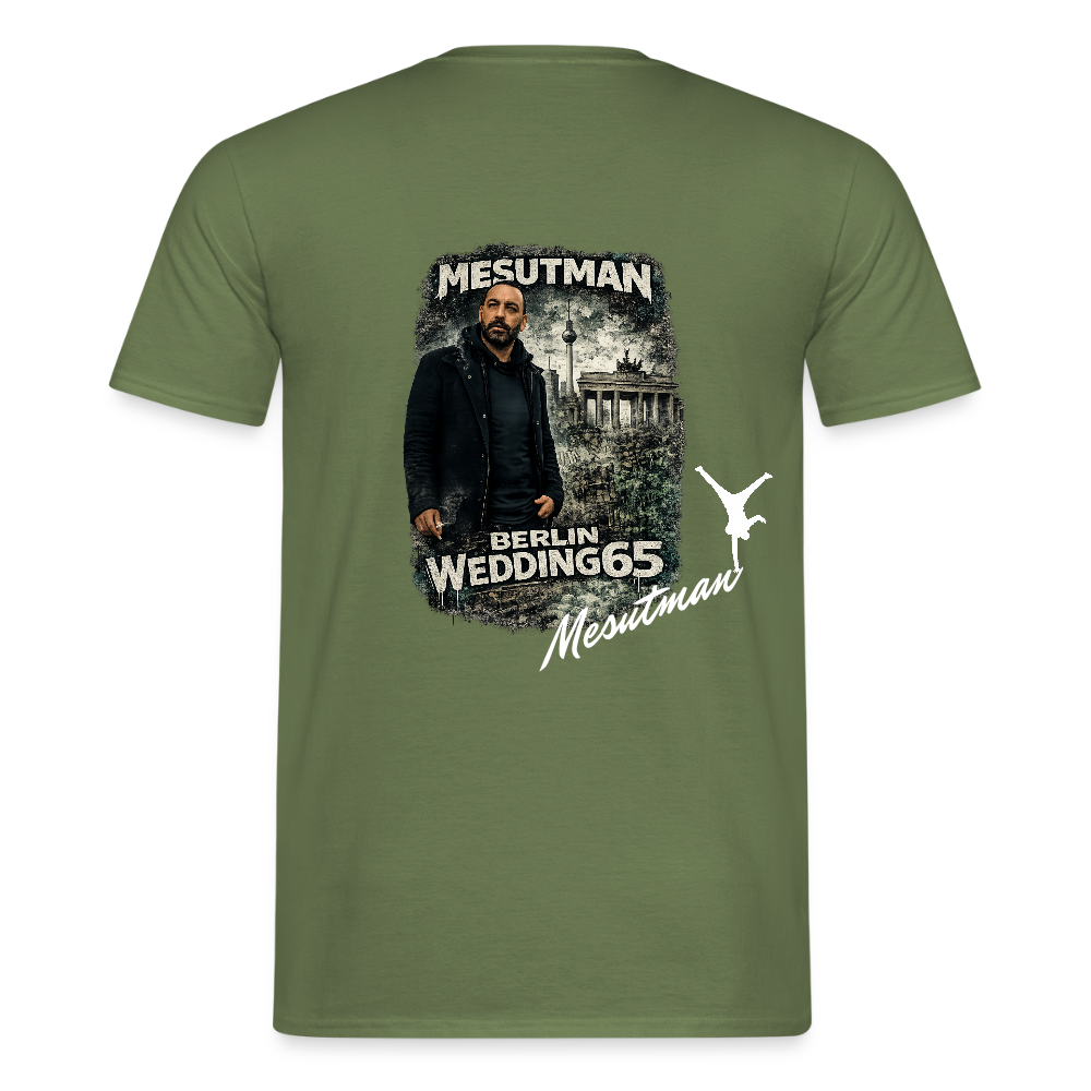 Mesutman65 Dritter Hinterhof Männer T-Shirt - Militärgrün