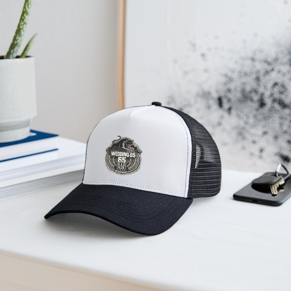 Wedding  65 Panther Berlin Trucker Cap - Weiß/Schwarz